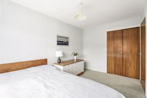 Bedroom- click for photo gallery